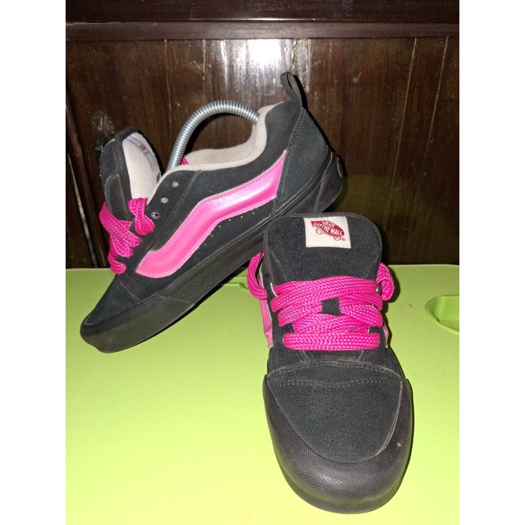 VANS knu black list pink