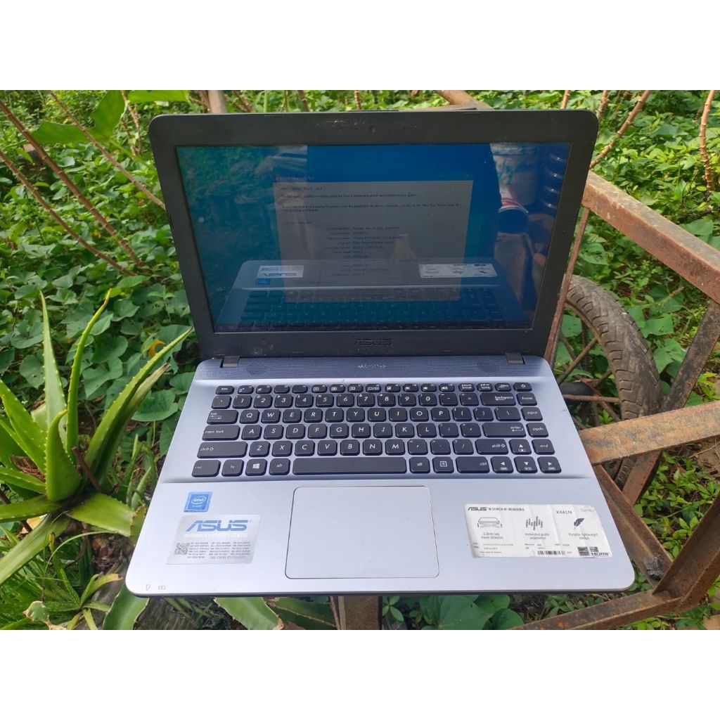Laptop Asus X441S Processor intel Celeron N3060