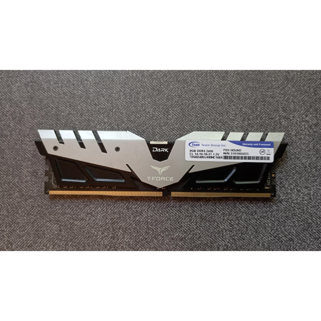 RAM TEAM T-FORCE DARK DDR4 8GB