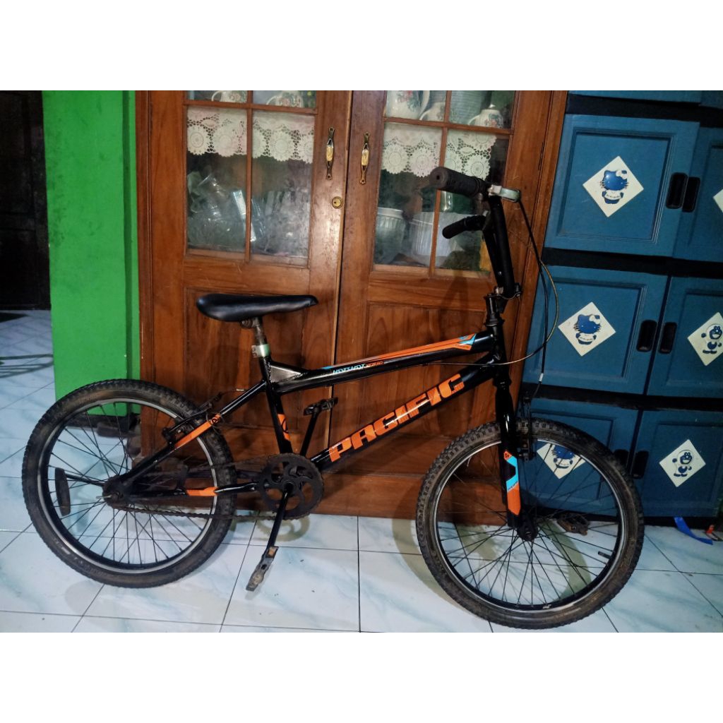 SEPEDA BMX UKURAN 20 SEKEN