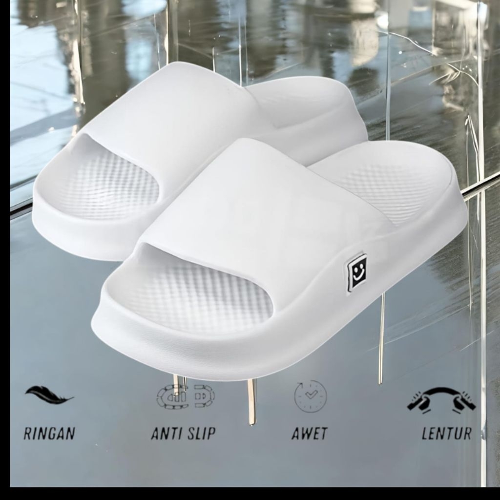 Sandal Selop Anti Slip / Anti Licin Unisex Dewasa / Sendal slop Smile