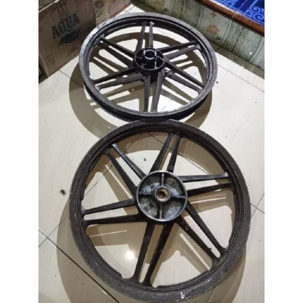 Velg Sepasang Kawasaki ZX 130 Original