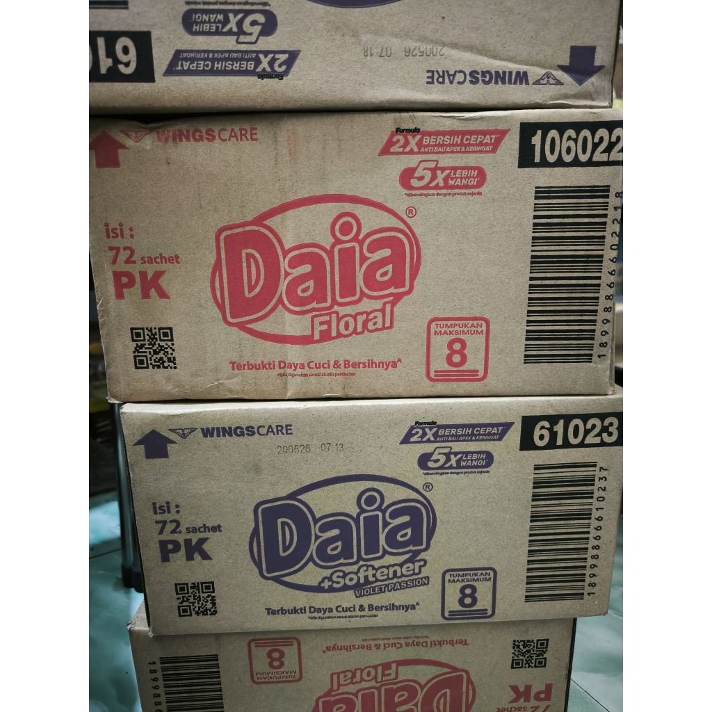 DAIA DETERGEN RENCENG 1 DUS ISI 12 RENCENG