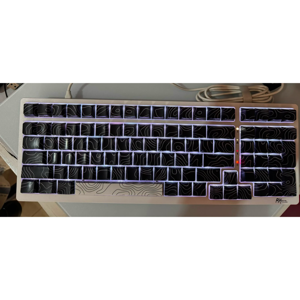 Royal Kludge_preloved