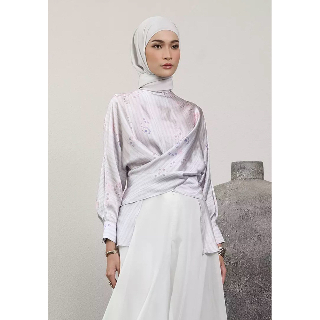 Baru dengan tag - Baju brand Kamiidea size M