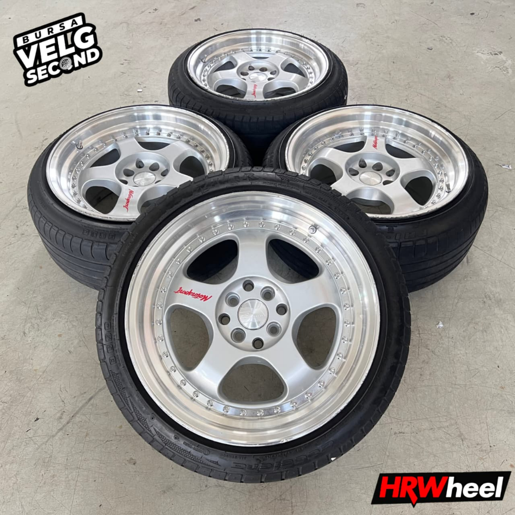 Velg Seken Racing Work Meister R17x8,5/9,5 ET30/20 PCD 4x100/114 + Ban Livina Avanza Kijang