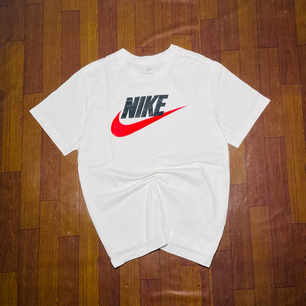Tshirt Nike Bigswoosh