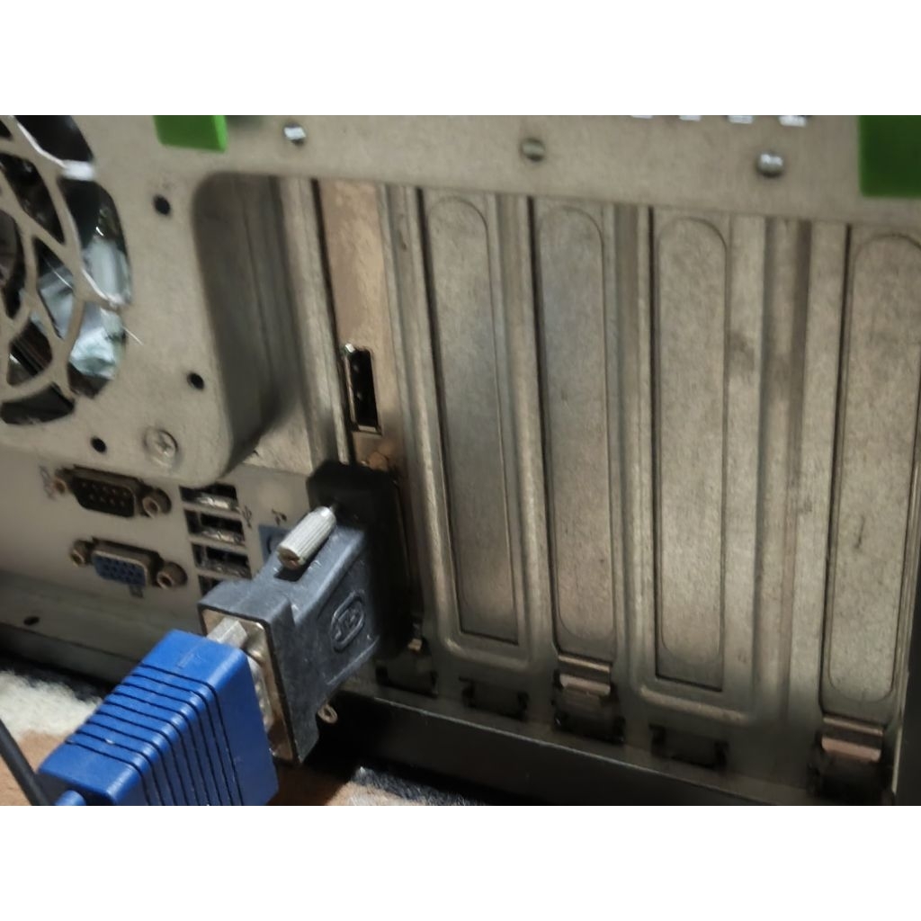 VGA NVIDIA QUADRO 400