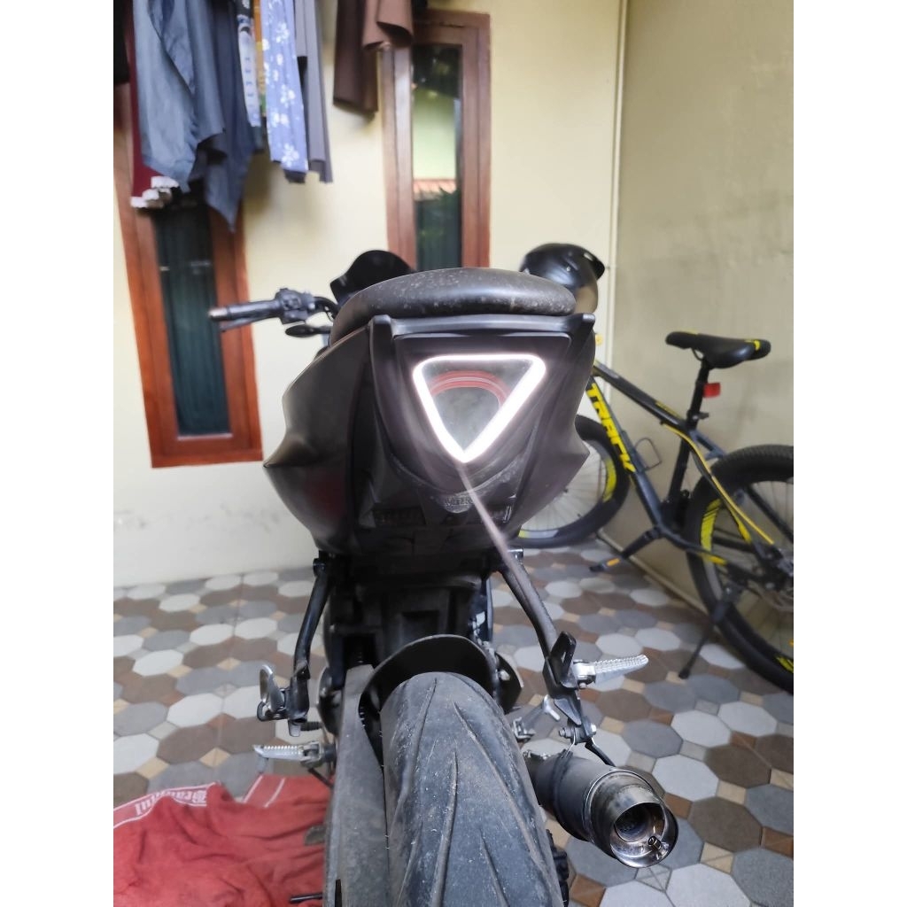 STOPLAMP GSX S/R150 PNP