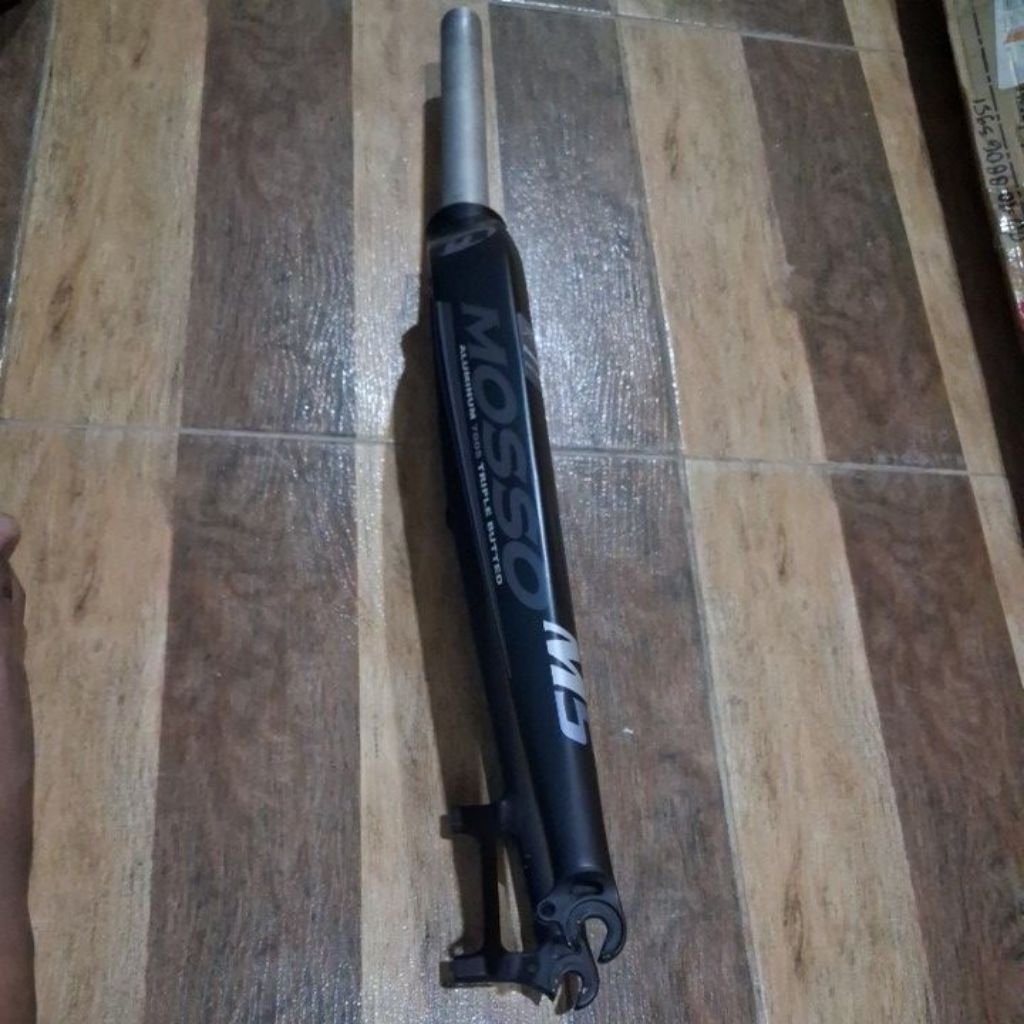 Fork rigid Mosso 26 27.5 29 700c