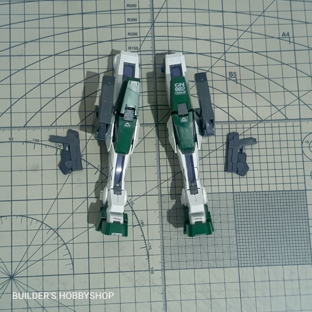 BANDAI MG 1/100 GUNPLA GUNDAM DYNAMES PART PARTS LEGS UNIT
