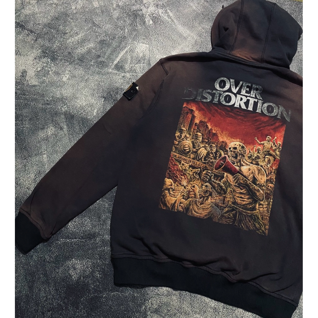 jaket over distortion