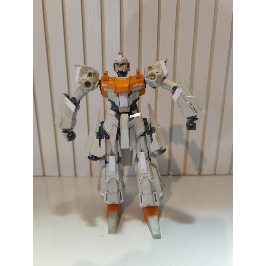 MG Gundam Bandai Rezel Type C body only