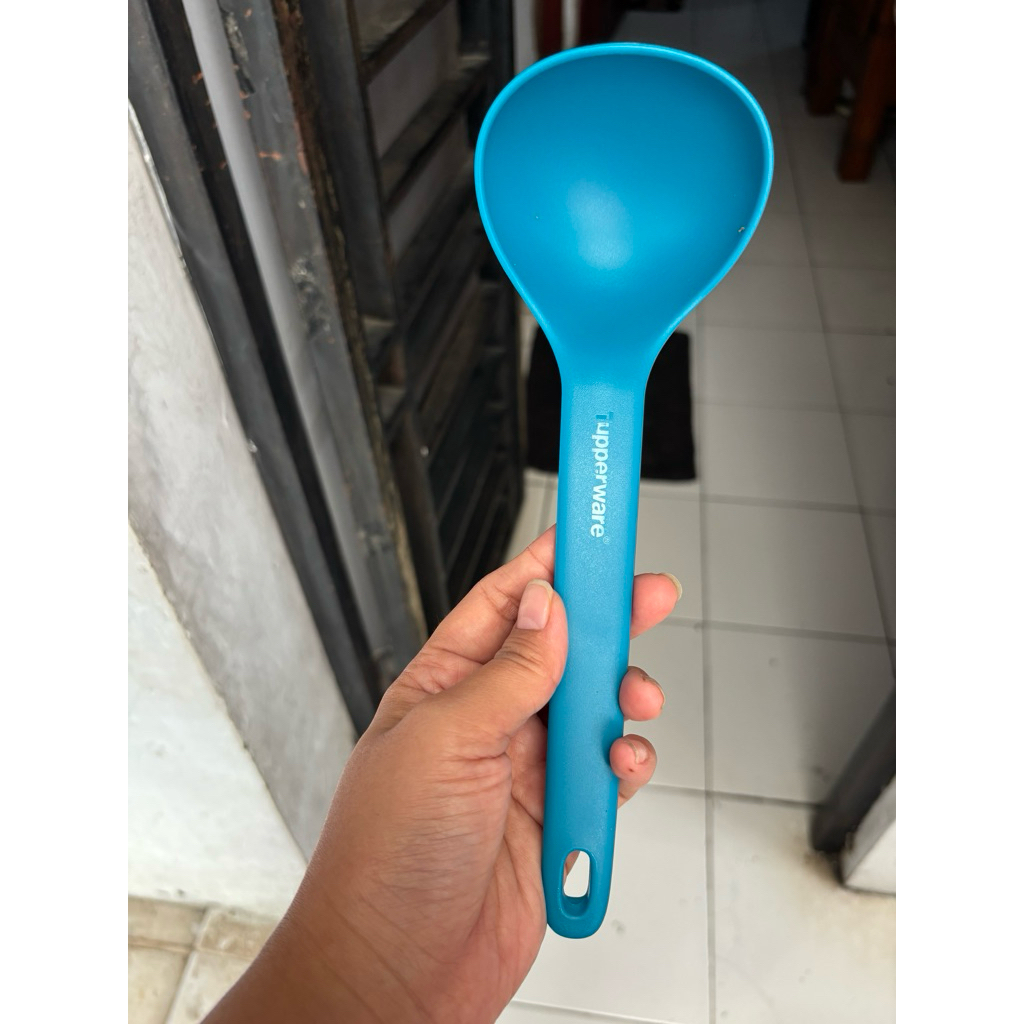 1 Pcs centong sayur tupperware/ladle tupperware