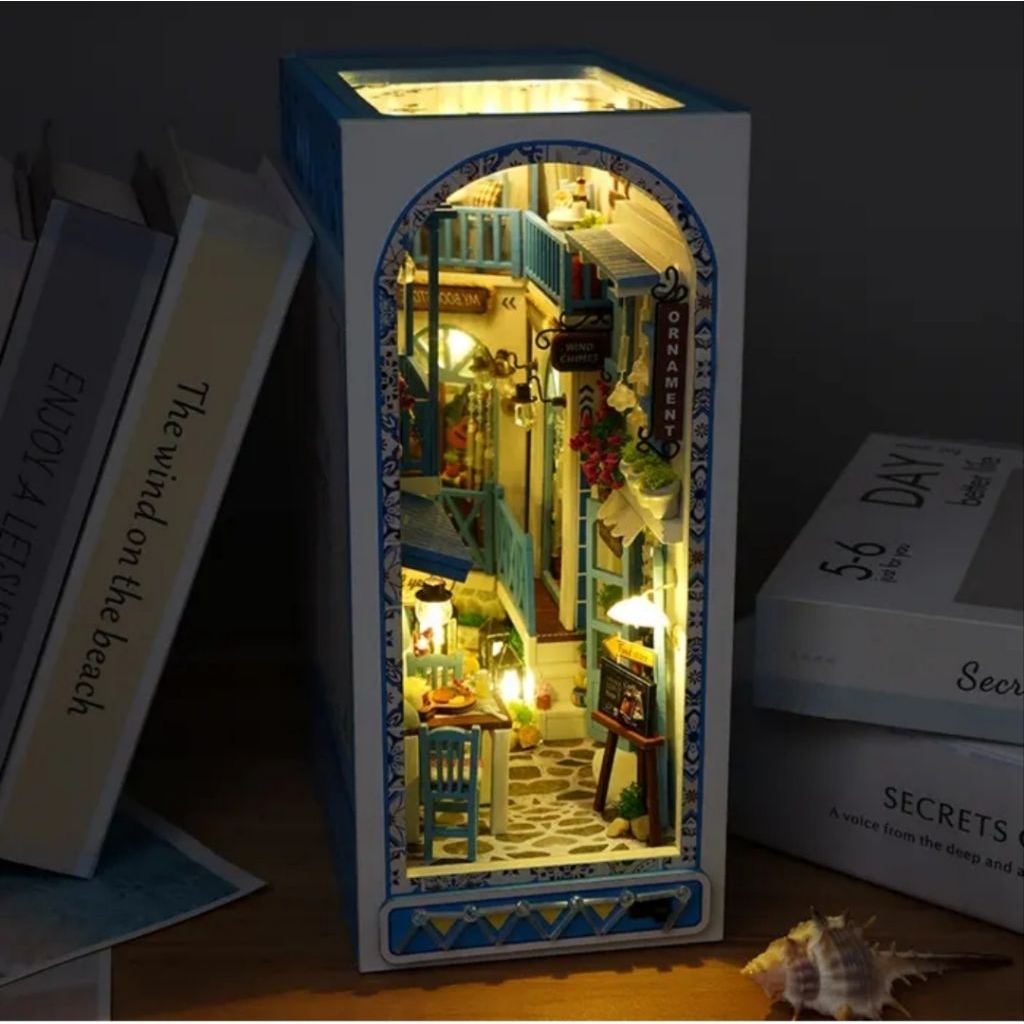 See Breeze DIY Book Nook Kit Miniature Bookend

