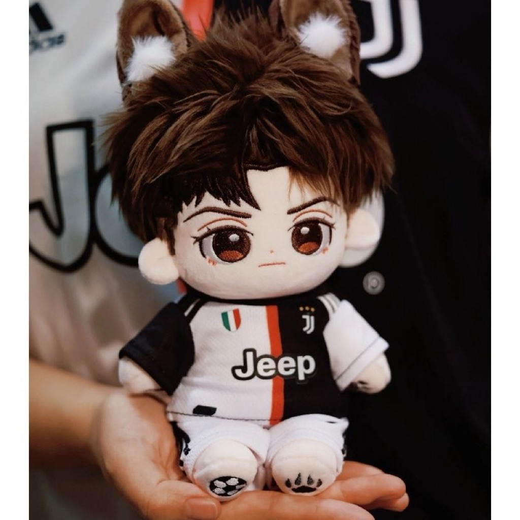 [PREORDER] Boneka Plush 20CM Cristiano Ronaldo – Boneka Karakter Sepak Bola Cute untuk Koleksi & Had