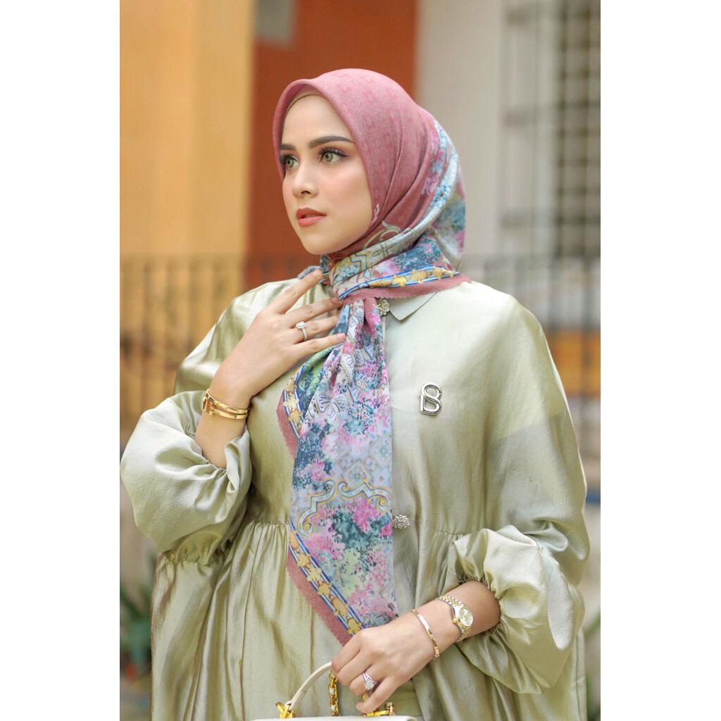preloved hijab buttonscarves