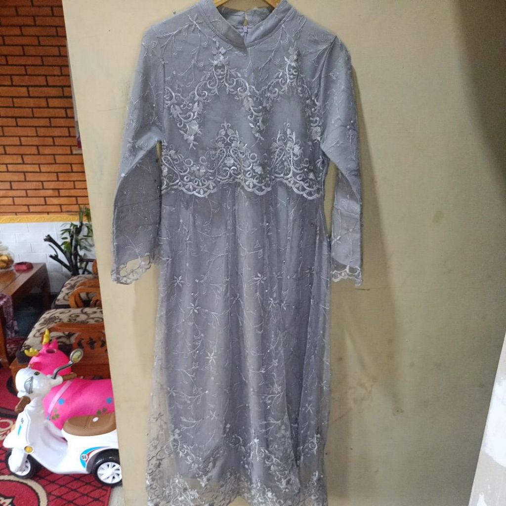 Gamis brokat abu/Gamis wanita brokat abu/gamis murah/gamis Preloved
