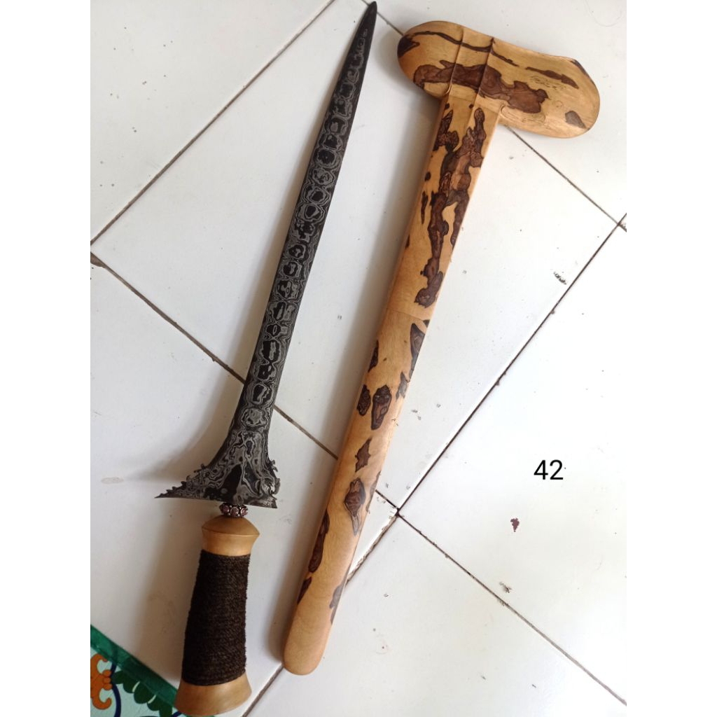 Keris Bali kuno pamor rantai Panjang bilah 42cm k rga