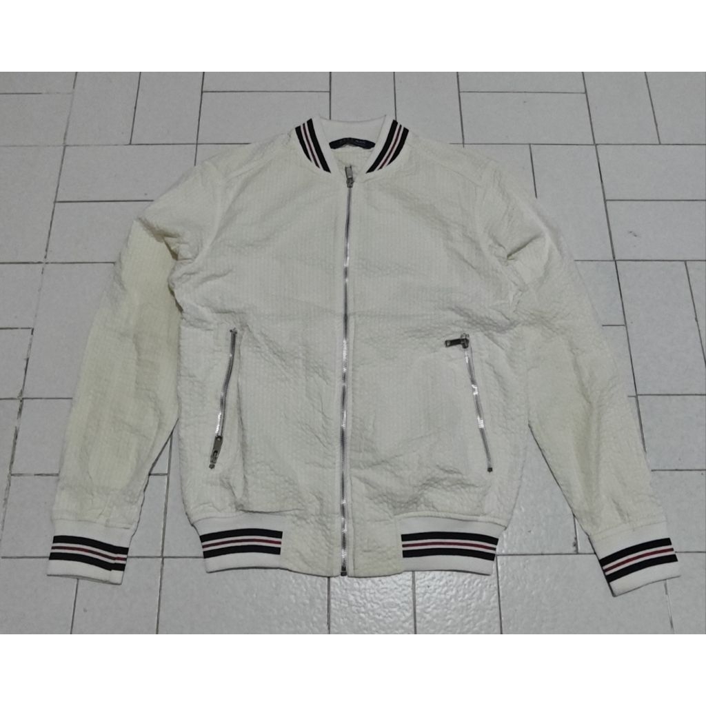 Jaket Casual Bomber Zara Man Putih