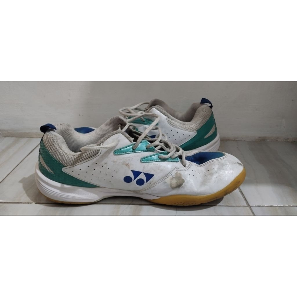 Sepatu Badminton Yonex Power Cushion 460W (SHB-460W) Bekas
