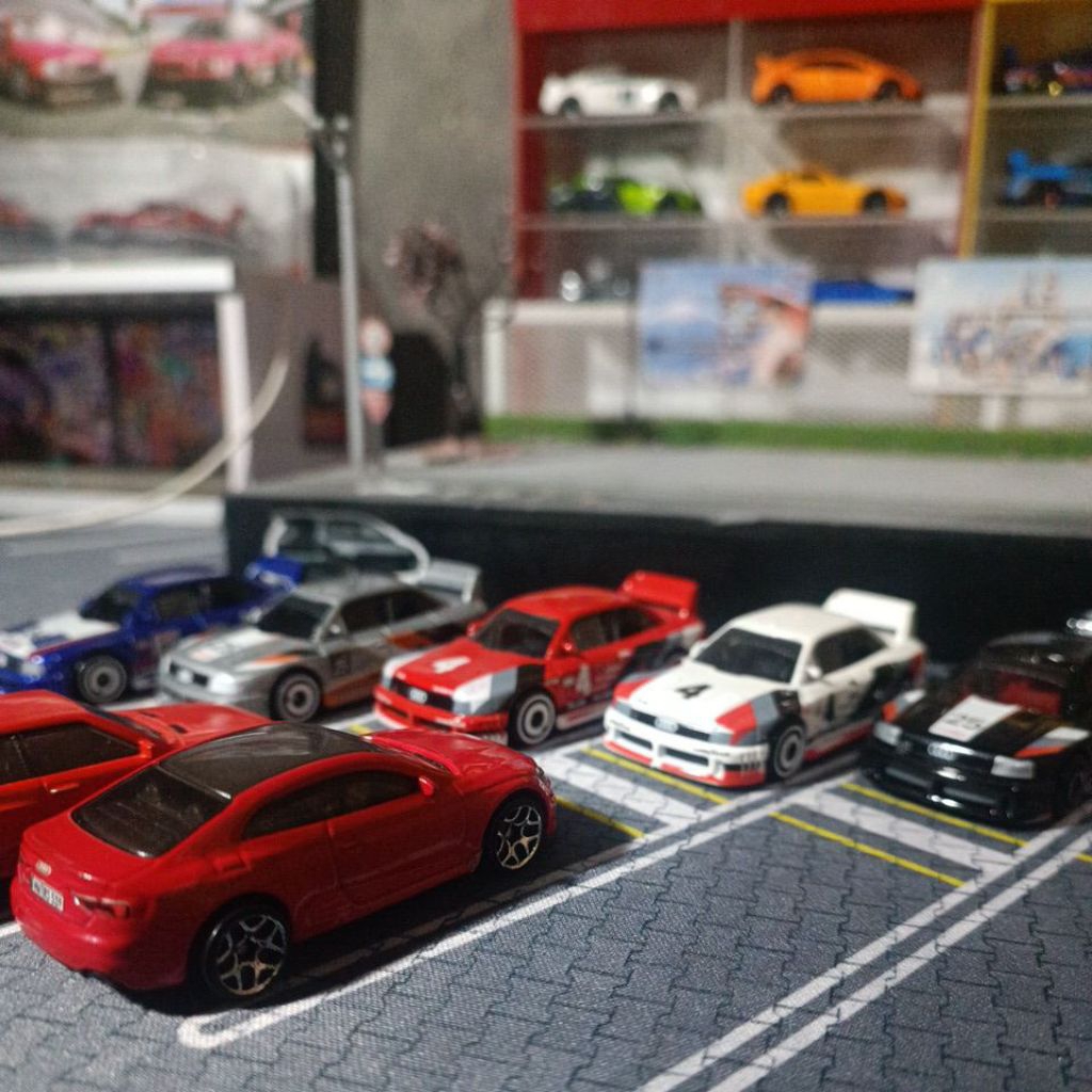 Hot wheels loose audi