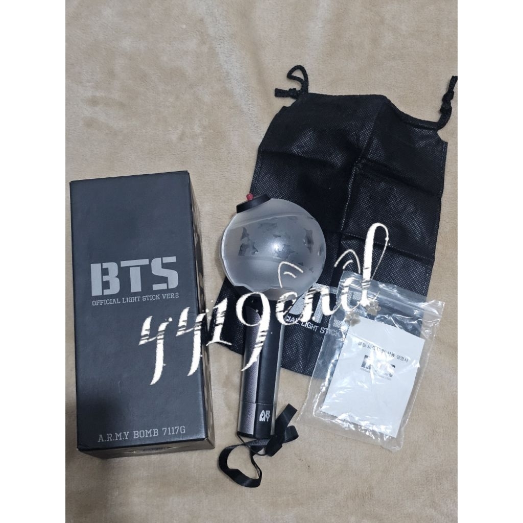 BTS Official Lightstick Army Bomb Version 2 (Preloved)