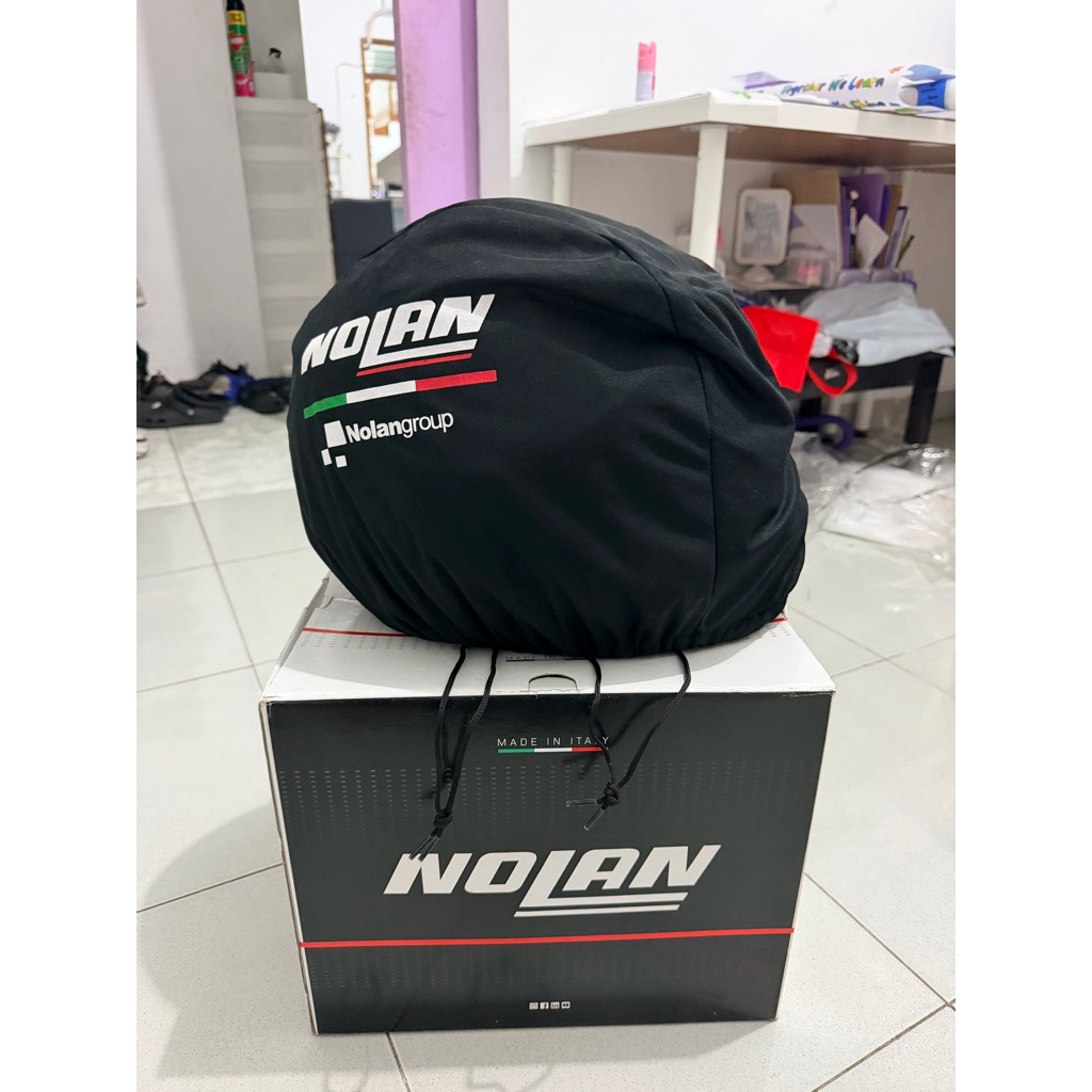 HELM NOLAN