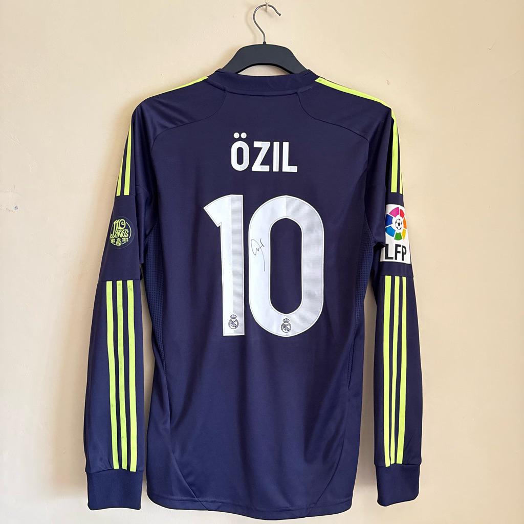 Real Madrid Away 2012/2013 Match Issue & Signed Mesut Ozil Bertanda Tangan Jersey Baju Bola Original