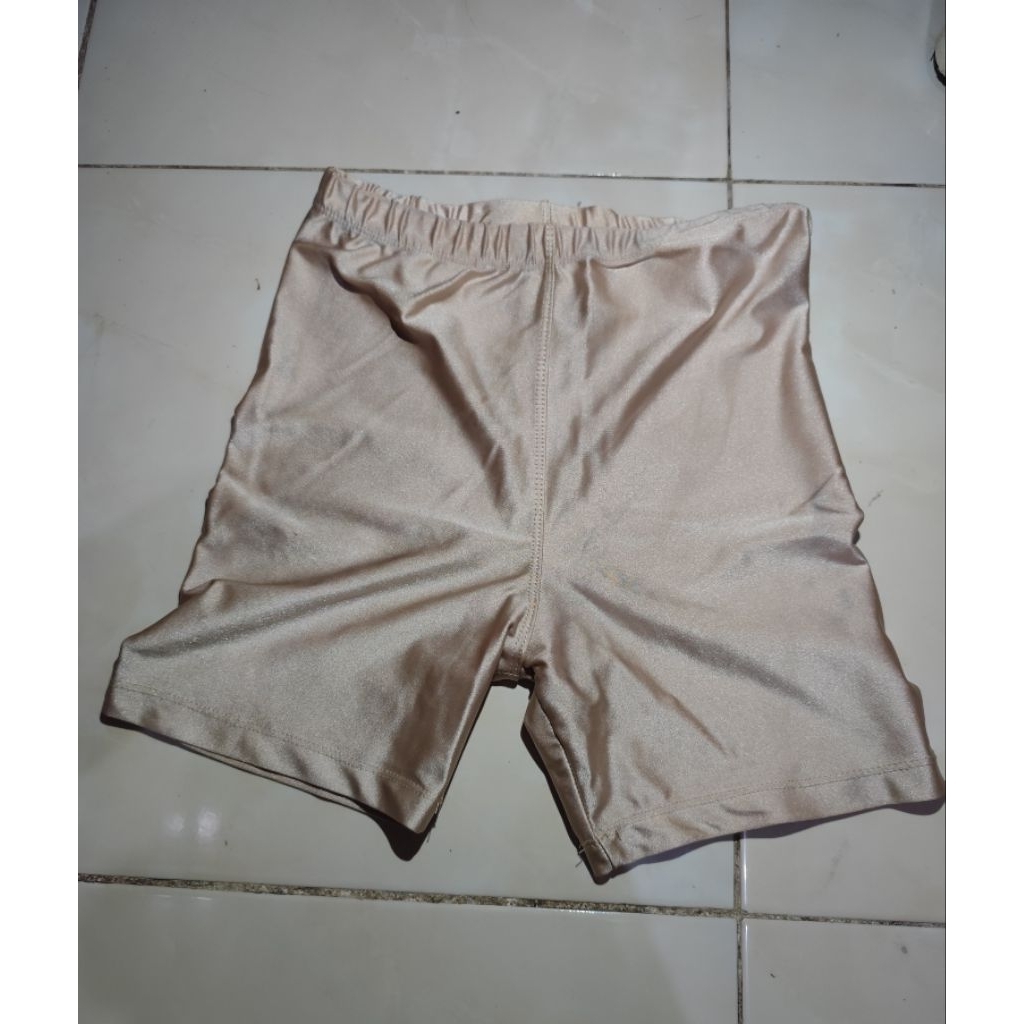 celana strit lycra