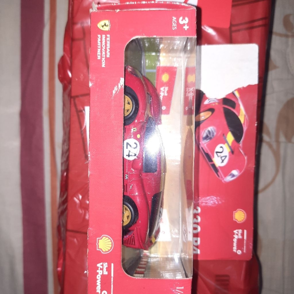 Diecast Ferrari Shell 1