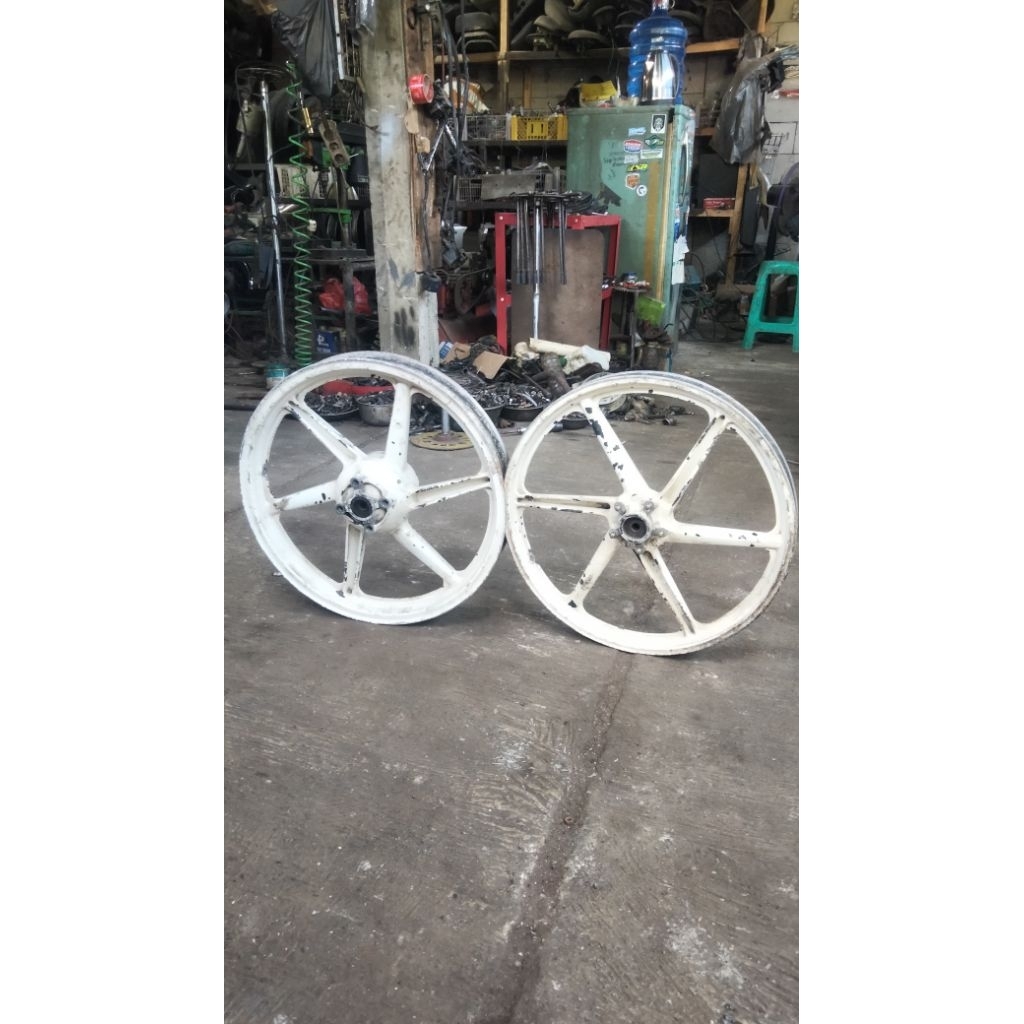 velg racing sonic 125 original
