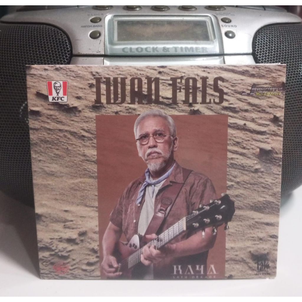 Kaset CD Iwan Fals - Raya