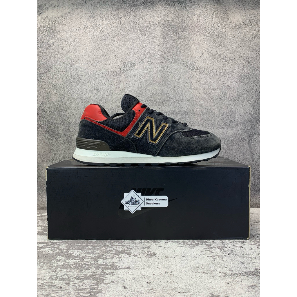 Sepatu Second Casual  New Balance 574 CNY Size 41,5 insole 26 cm Original