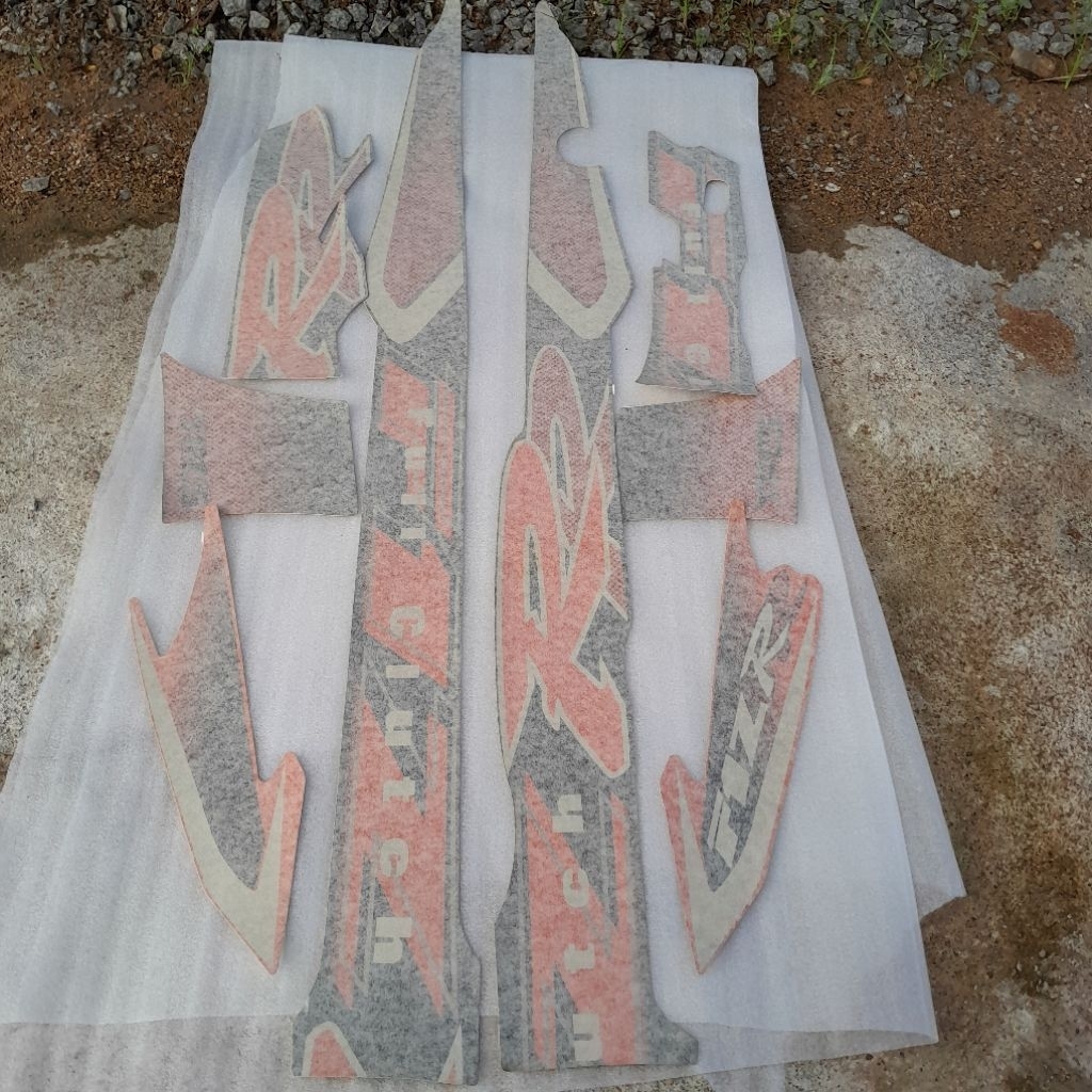 Striping sticker yamaha f1zr fizr 2001-2002 hitam orange original