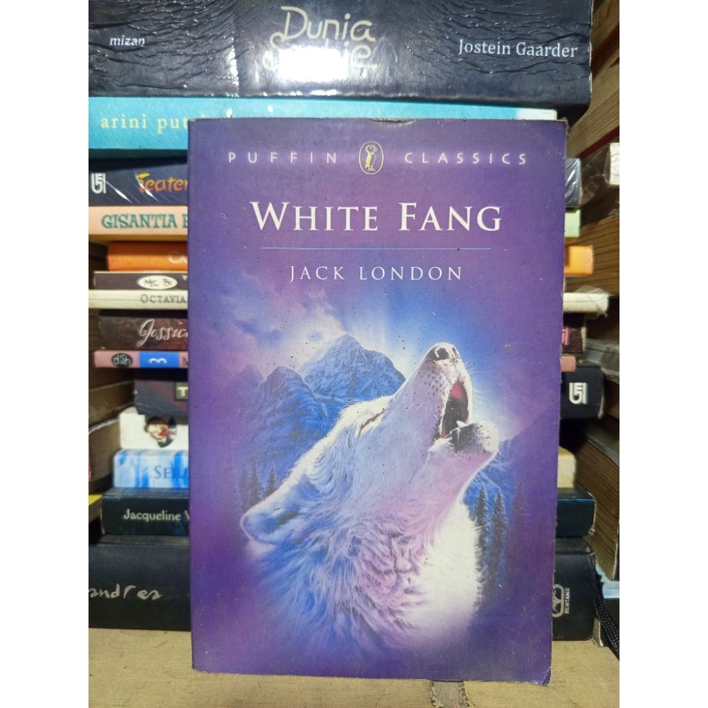 •White Fang Karya Jack London – Novel Klasik Petualangan Hewan Puffin Classics Bahasa Inggris | Book