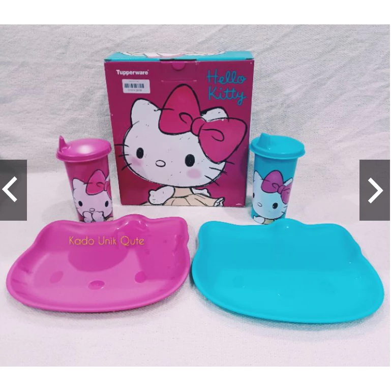 Hello Kitty Set Tupperware.