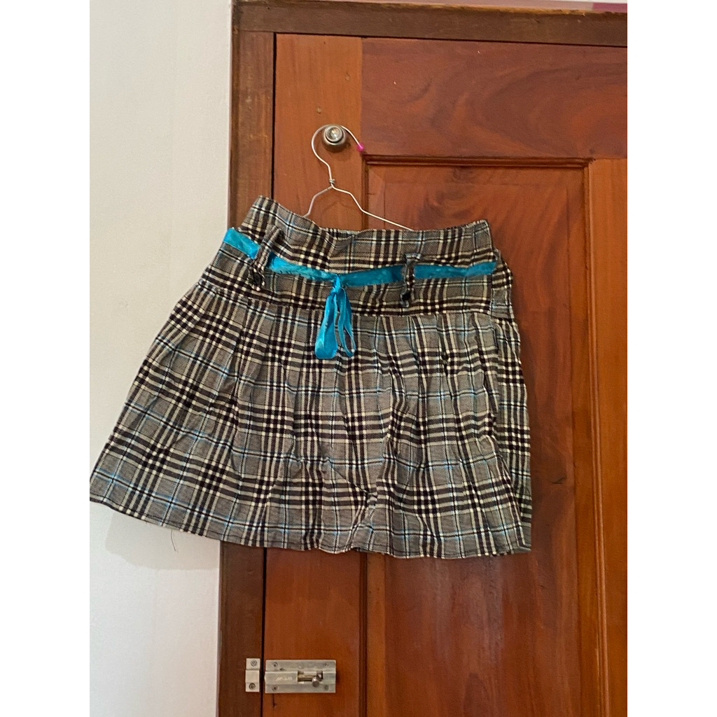 preloved rok tennis skirt mini kotak biru