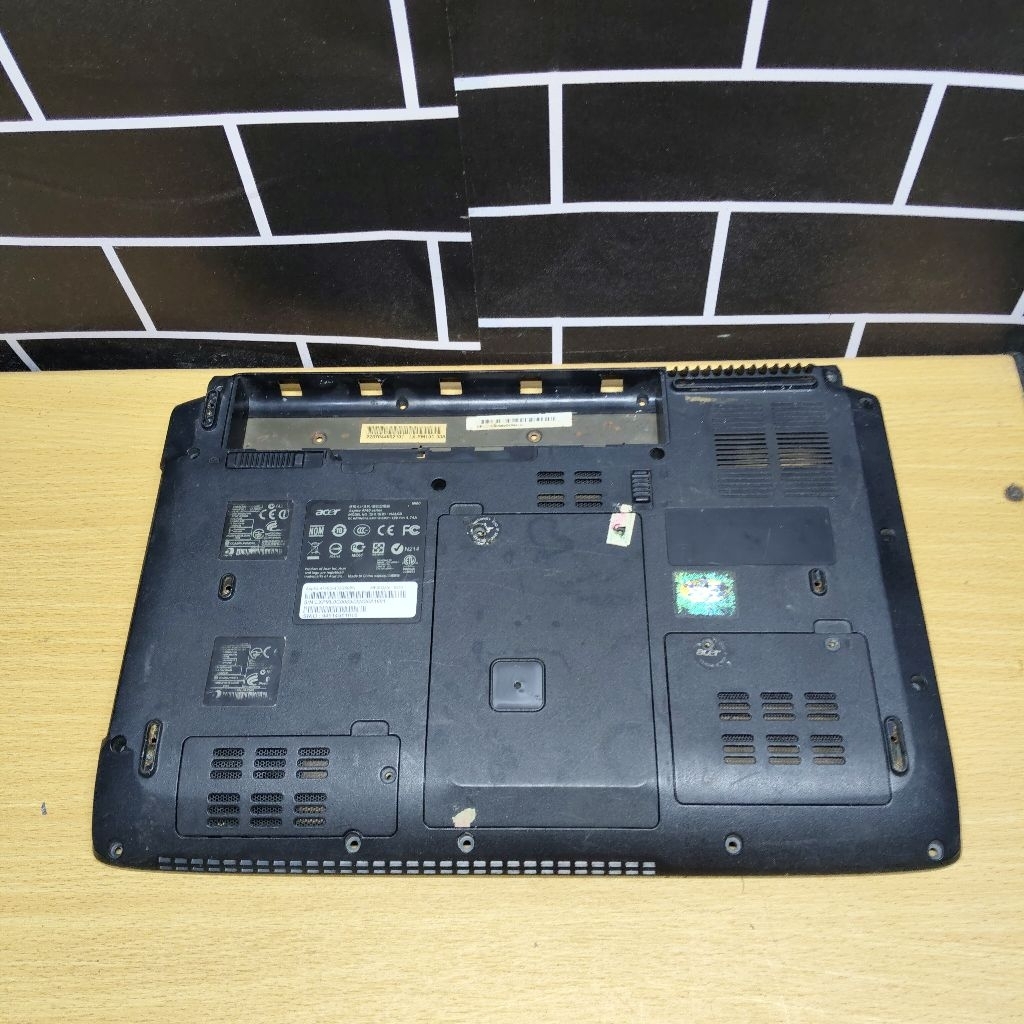 Kesing Case Casing Bottom bawah Laptop Acer aspire 4740 4740G