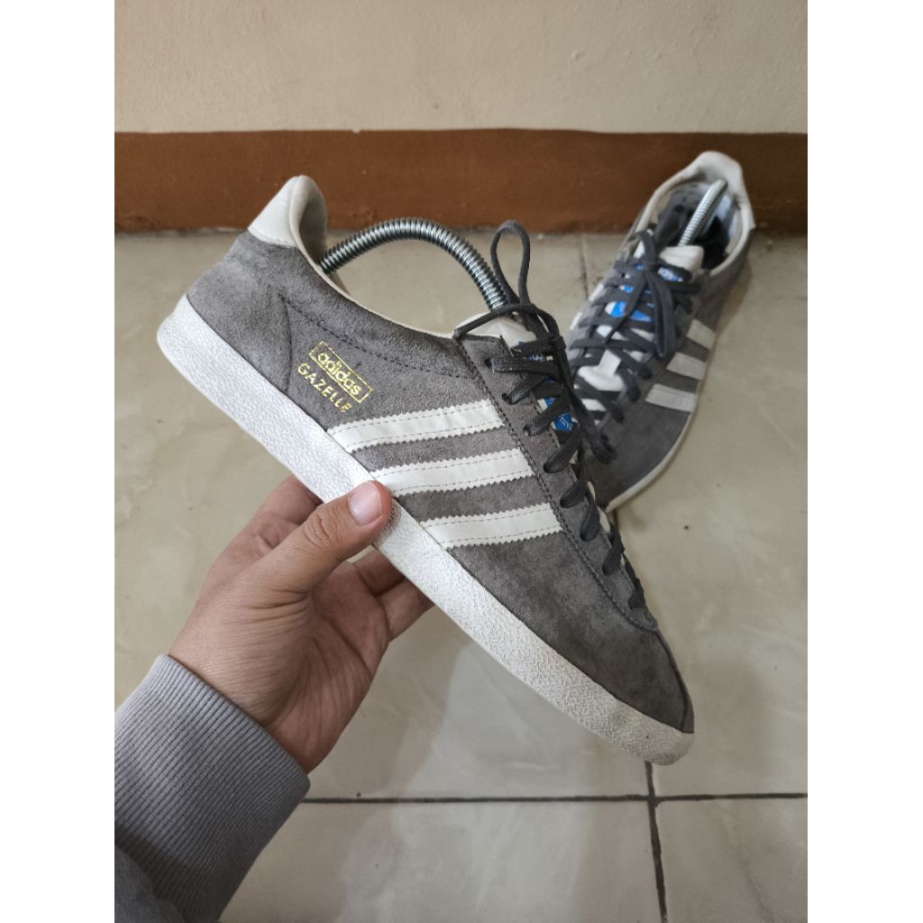Sepatu Second Adidas Gazelle ori sz 41