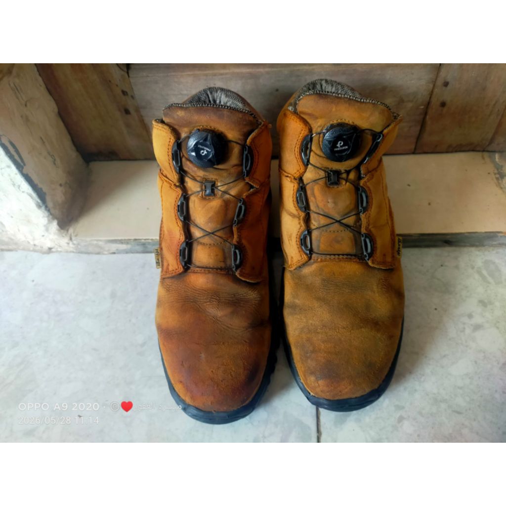 Sepatu Safety Aetos