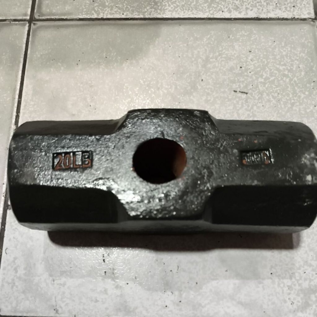 Palu Batu  20 LB ( 9 kg)