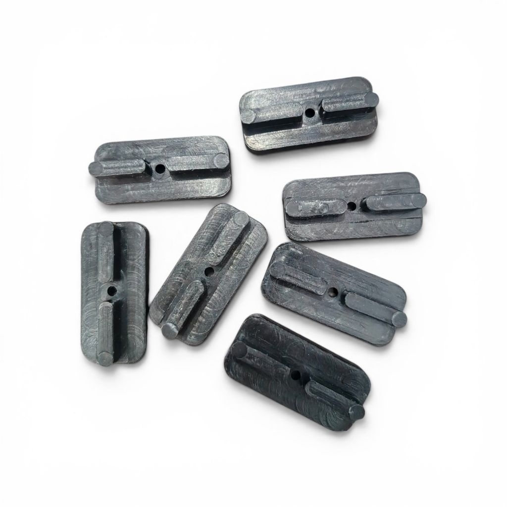 Aksesoris Plastik Clip Decking / Pengait antar WPC dan Kayu Decking / Deck Clip + Skrup