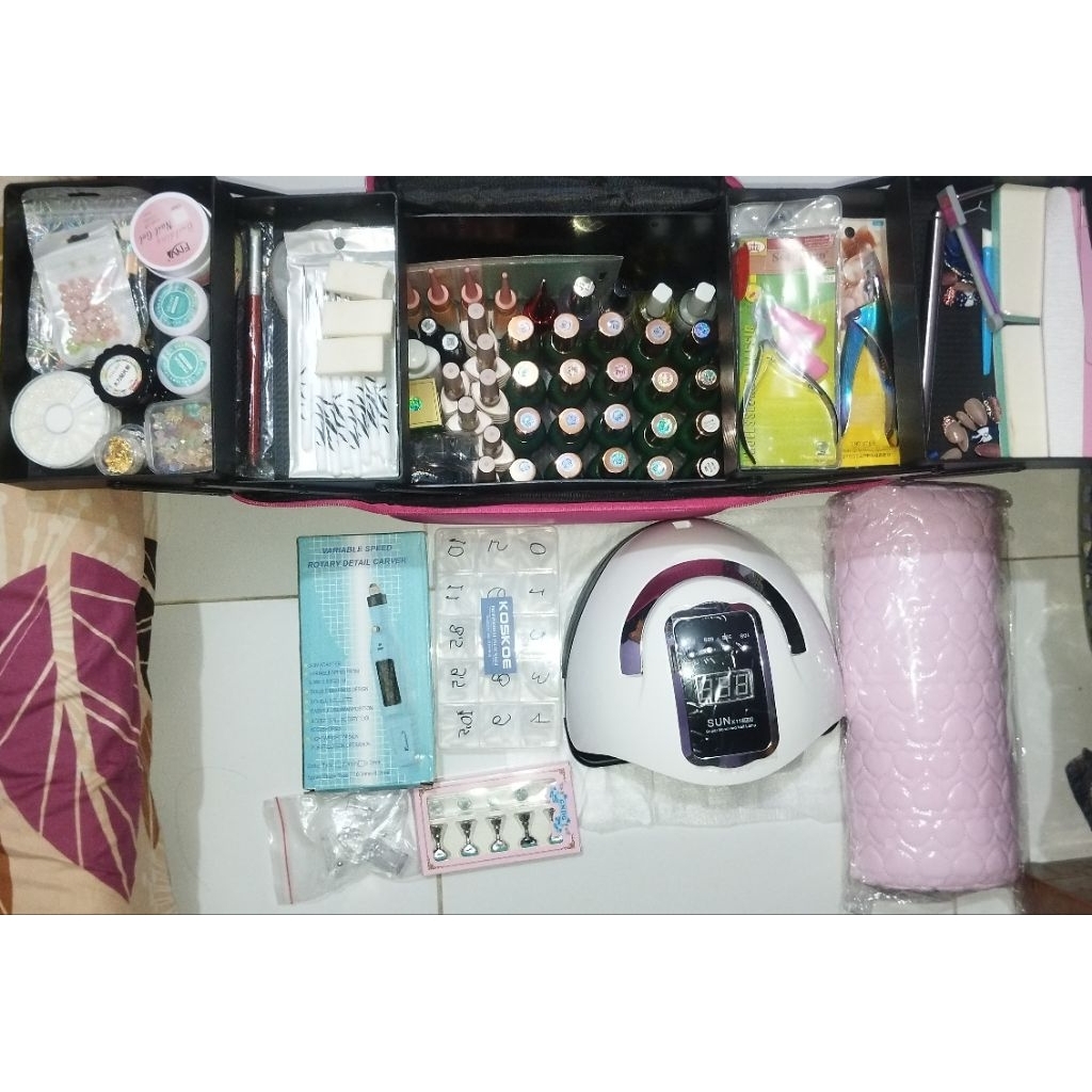 PERLENGKAPAN NAIL ART
