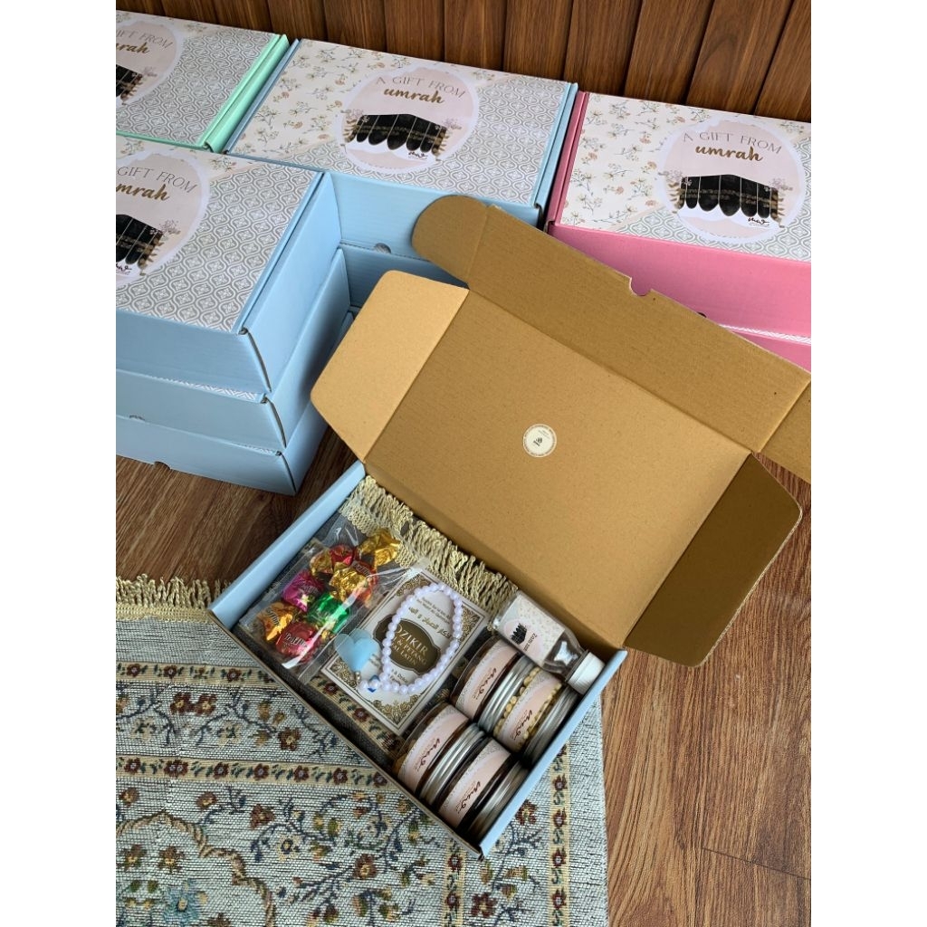 Hampers Gift Haji Umrah Premium | Paket sejadah + Snack arab lengkap | Paket Shafa B | Paket Oleh-ol