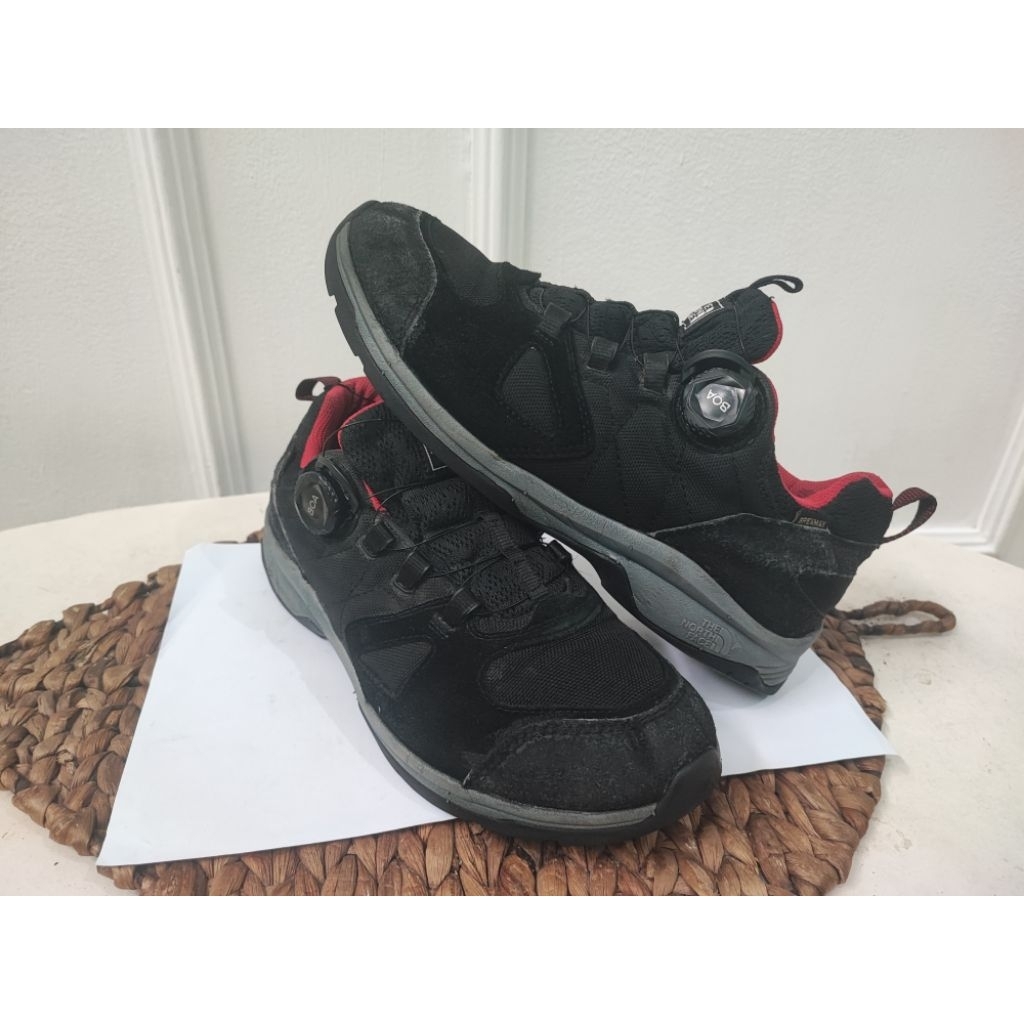 Sepatu TNF The North Face