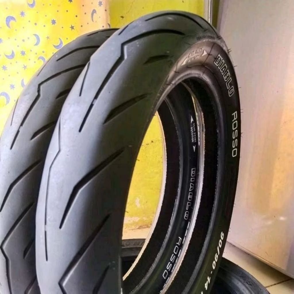 Ban luar PIRELLI DIABLO ROSSO ring 14