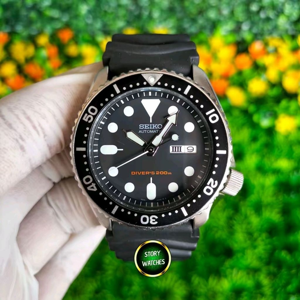 SEIKO Scuba Legend SKX007 SKX007K1 SKX007K2 James Bond Black Diver Automatic Discontinued