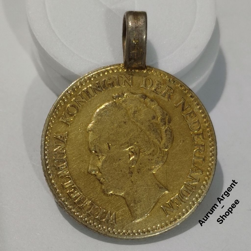 LTK.3S-- 1 PC LIONTIN KOIN PERAK KUNO ASLI 1/2 GULDEN WILHELMINA TH 1930. -- SILVER COIN --
