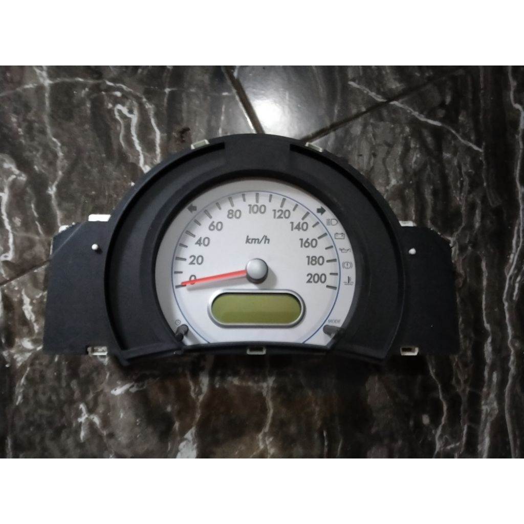 spedometer Suzuki splash ori